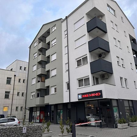 Lux Apartment III 普里耶多尔 外观 照片